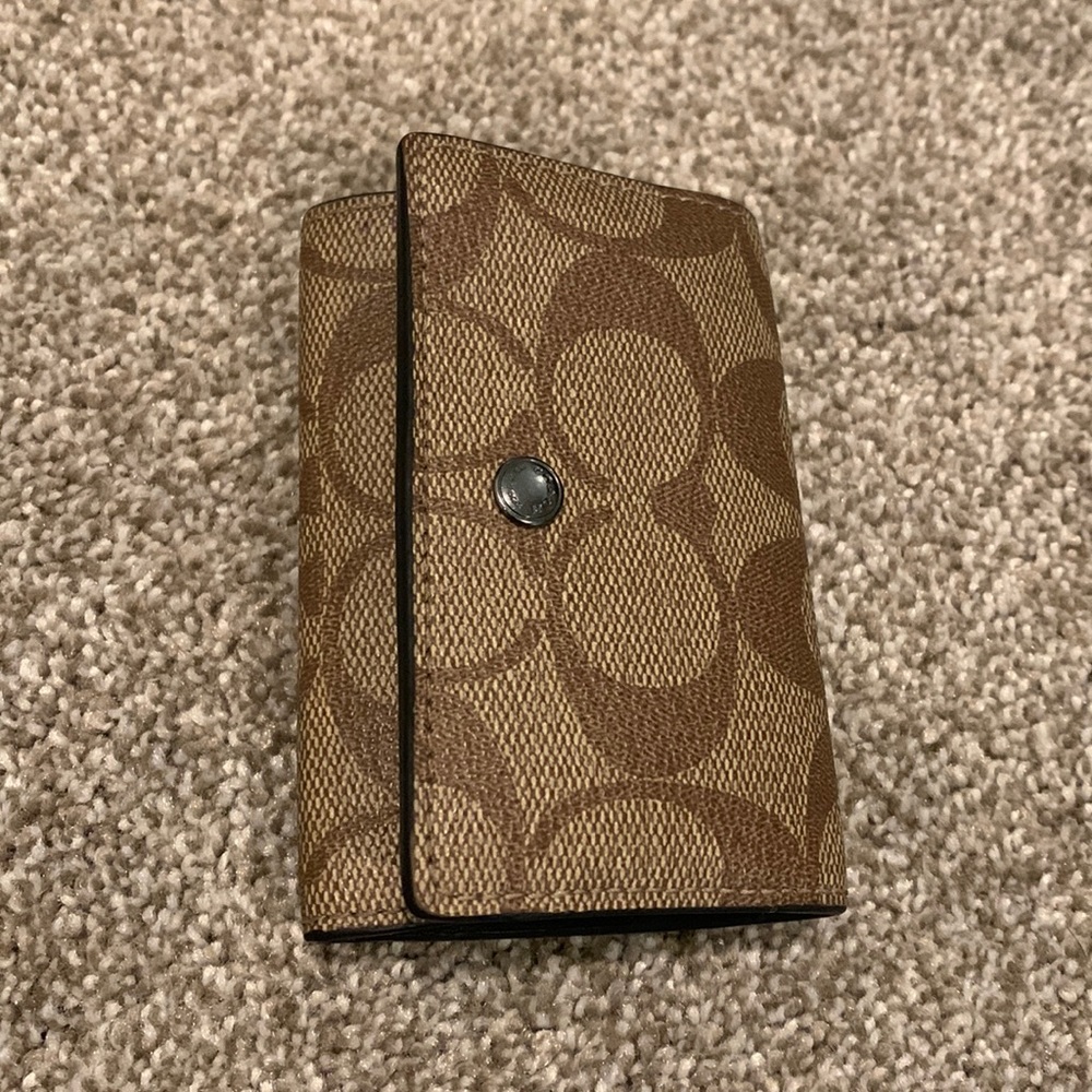 Coach 5 key ring wallet